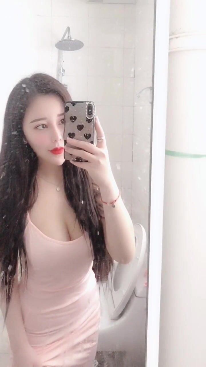 铜山万达 小宝贝  身材火辣